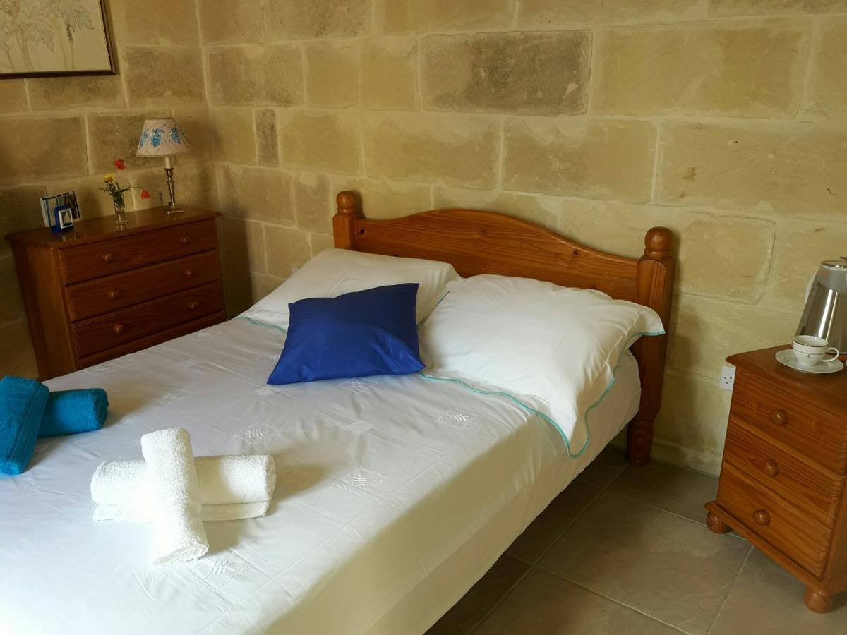 Romeo E Giulietta B&B Għarb Eksteriør bilde